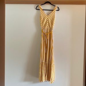 Yellow and white striped LOFT maxi dress with chevron size 8